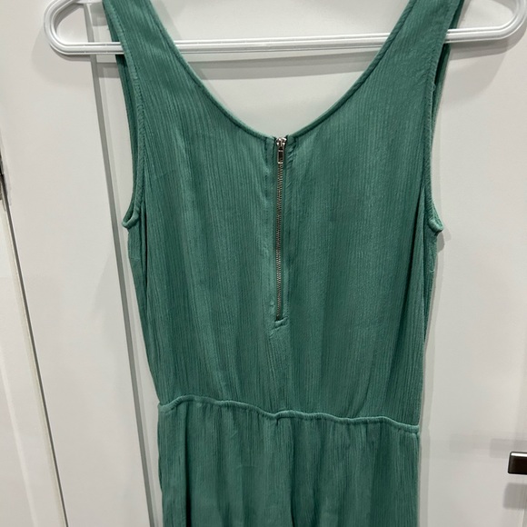 Romper - Picture 3 of 4